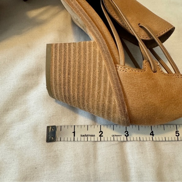 Eileen Fisher 7 Allie Sandals Open Toe Heels Leather Boho Casual - Picture 7 of 10